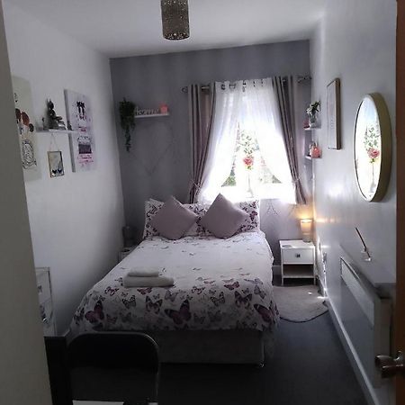 Bed And Breakfast Double Room Chester City Centre, Free Parking المظهر الخارجي الصورة